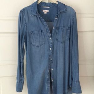 Chambray/Denim Button Down Shirt